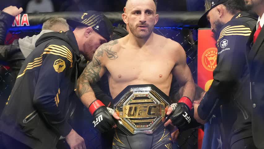Фото - Чемпион UFC выразил готовность провести бой с Махачевым