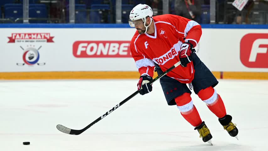 Фото - Овечкин вошел в топ-5 лучших игроков НХЛ в каждом из двух десятилетий XXI века