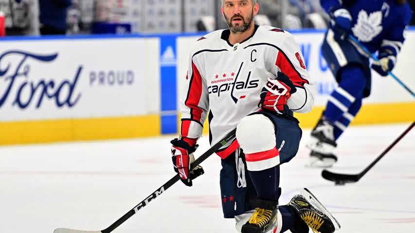 Фото - Овечкина признали первой звездой дня в НХЛ