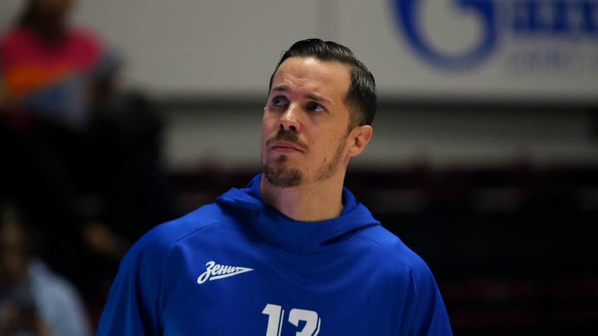 Фото - Французского баскетболиста выгнали из сборной за переход в российский клуб