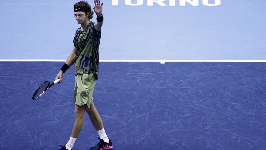 Фото - Рублев проиграл Джоковичу в матче Итогового турнира ATP