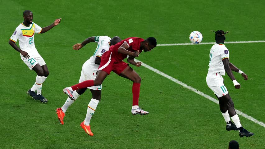 Фото - Сборная Сенегала победила Катар в матче чемпионата мира